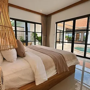 Amerta , Seminyak (Bali) Indonesia